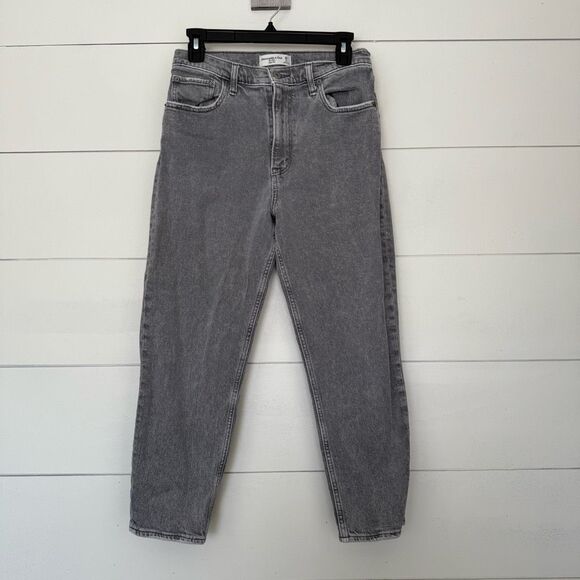 Abercrombie & Fitch Women’s 6 Short Grey The Mom High Rise Jeans - Picture 1 of 5